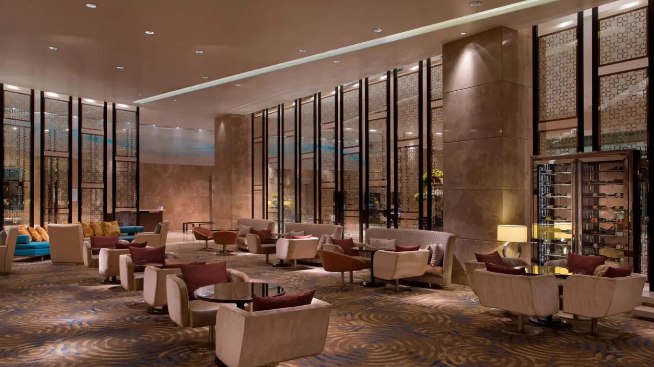 Sheraton Grand Bangalore Hotel
